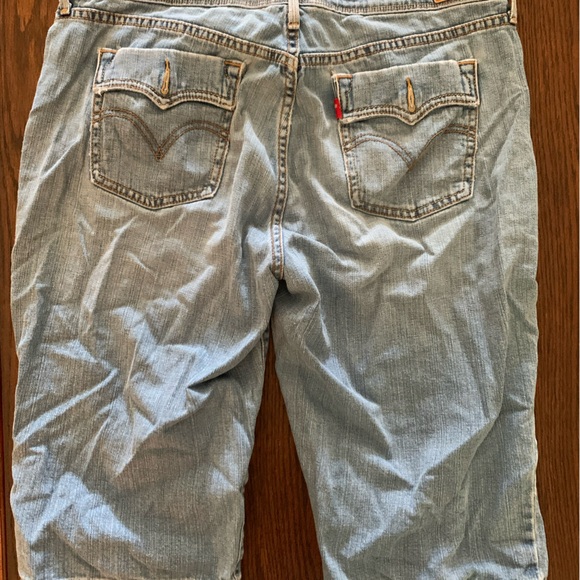 Womens Levi’s vintage 515 capri shorts sizes 12 - Picture 2 of 3